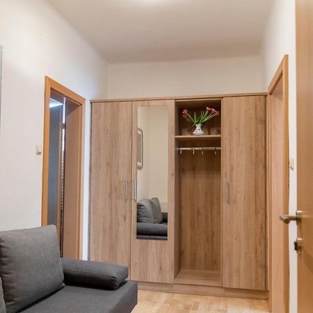 Gasthaus Zur Waldschenke Zeltweg Bagian luar foto